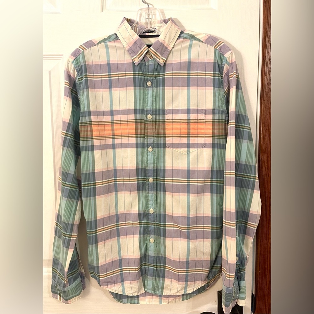 American Eagle Plaid Button Down (XS)